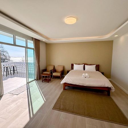 Privaterayong Hotel Luaran gambar