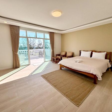 Privaterayong Hotel Luaran gambar