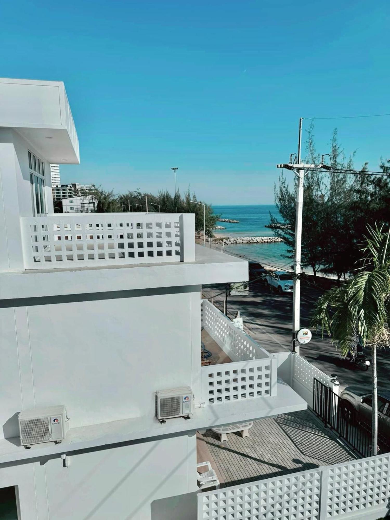 Privaterayong Hotel Luaran gambar